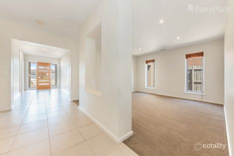 Property photo of 118 Rossack Drive Waurn Ponds VIC 3216