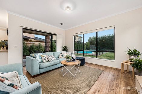 Property photo of 4 Moorookyle Avenue Hughesdale VIC 3166