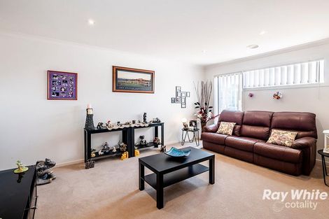 Property photo of 7 Blackledge Drive Cranbourne East VIC 3977