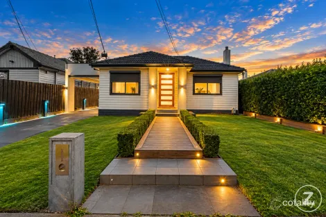 17 Judd Pde, Cheltenham, VIC 3192