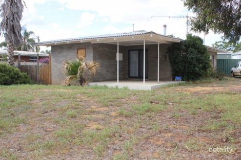 Property photo of 16 Casuarina Road Kambalda West WA 6442