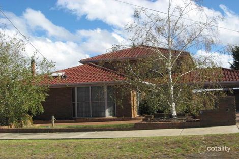 15 Victoria Rd, Sydenham, VIC 3037