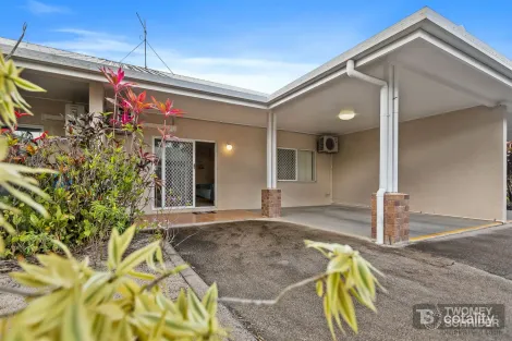 2/15 Ingham Ct, Mooroobool, QLD 4870