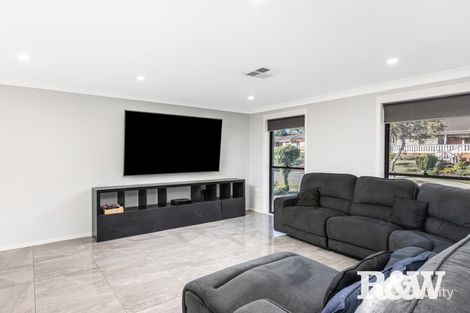 Property photo of 29 Leicester Way St Clair NSW 2759