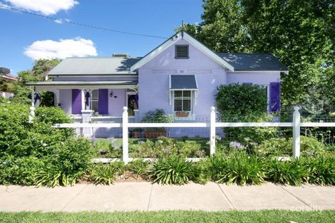 166 Gurwood St, Wagga Wagga, NSW 2650