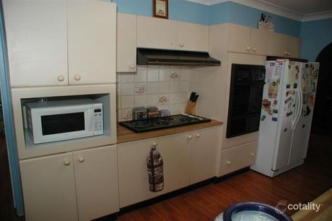 Property photo of 2 Devitt Crescent The Oaks NSW 2570