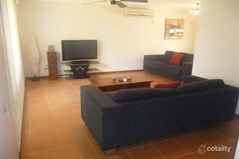 Property photo of 8 Waitomo Street Broadbeach Waters QLD 4218