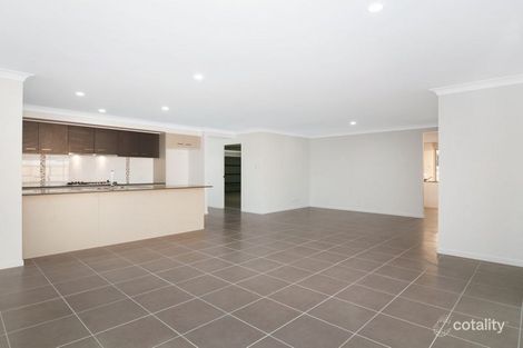 Property photo of 36 Longstaff Crescent Pimpama QLD 4209