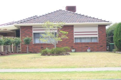Property photo of 12 Hotchkiss Way Keilor Downs VIC 3038