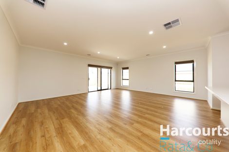 Property photo of 20 Picardy Way Wollert VIC 3750