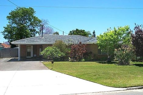 10 Donna St, Morley, WA 6062