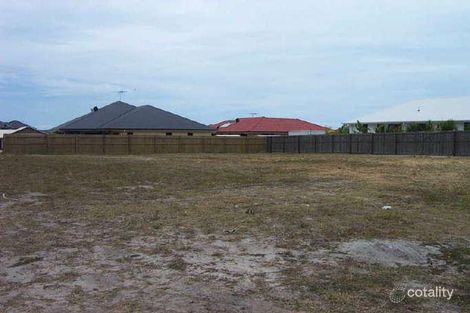Property photo of 28 Kooringal Way Sandstone Point QLD 4511