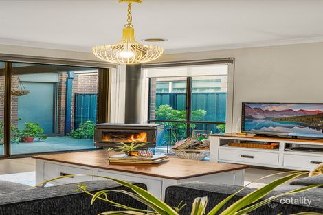 Property photo of 13 Bradshaw Avenue Craigieburn VIC 3064