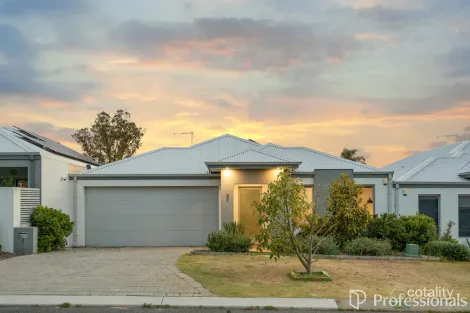 Property photo of 6 Corima Place Craigie WA 6025