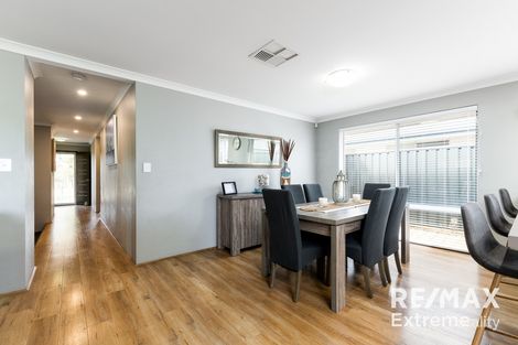Property photo of 14 Bauer Circle Banksia Grove WA 6031