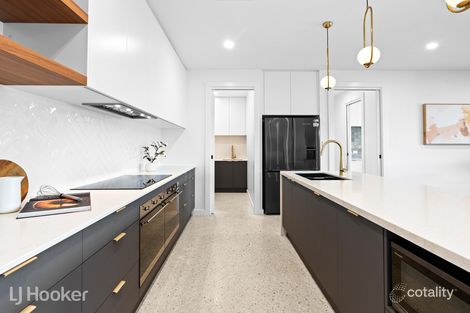 Property photo of 34 Yarrabee Road Greenhill SA 5140