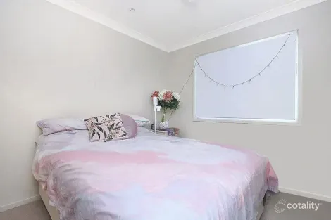 Property photo of 17 O'Reilly Crescent Springfield Lakes QLD 4300