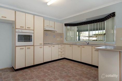 Property photo of 19 Willow Crescent Kanahooka NSW 2530