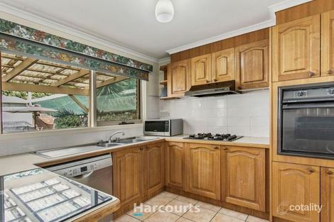 Property photo of 16 Broome Crescent Cranbourne North VIC 3977
