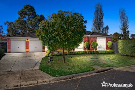 Property photo of 11 Cosmo Court Kilsyth VIC 3137