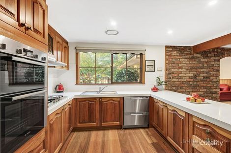 Property photo of 5 Kersey Place Doncaster VIC 3108