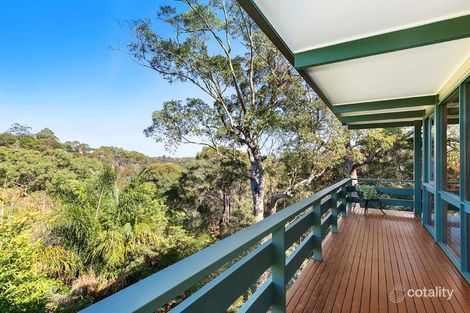 Property photo of 28 Yarralumla Avenue St Ives Chase NSW 2075