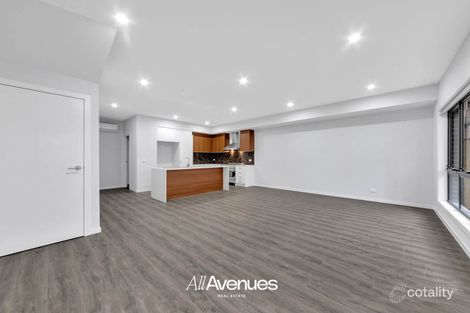 Property photo of 19 Pedigree Grove Cranbourne East VIC 3977