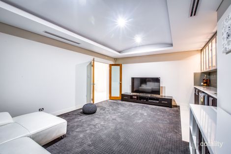 Property photo of 21 Tullamore Drive Darch WA 6065