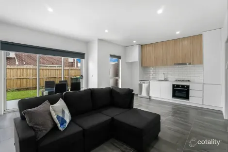 Property photo of 2/6 Briggs Street Laverton VIC 3028