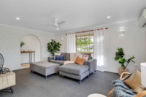 213 Shoal Point Rd, Bucasia, QLD 4750