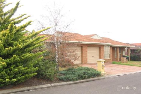 Property photo of 2/35 Roseberry Avenue Keilor Downs VIC 3038