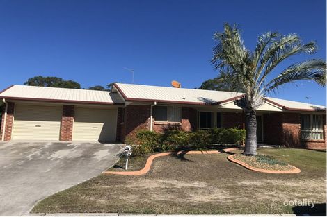 15 Hamilton Dr, Clinton, QLD 4680