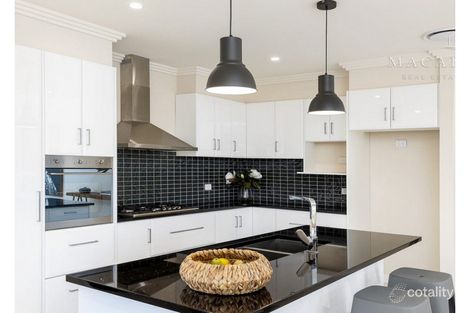 Property photo of 1 Buller Place Tatton NSW 2650