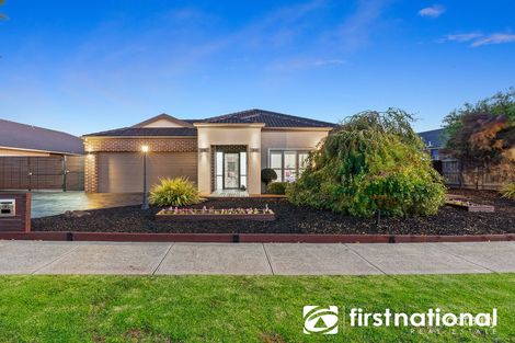 Property photo of 96 Livingstone Boulevard Pakenham VIC 3810