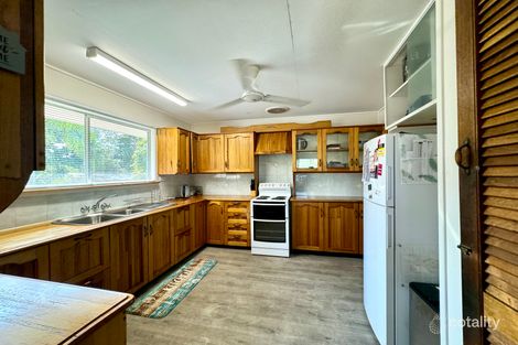 Property photo of 20 Renier Crescent Moranbah QLD 4744