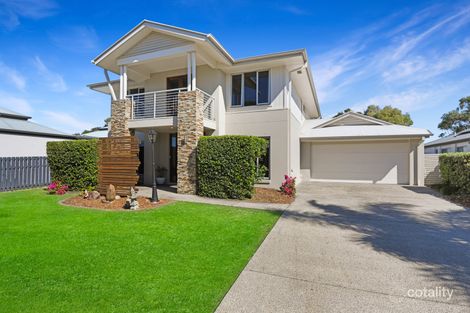 17 Dunebean Dr, Banksia Beach, QLD 4507