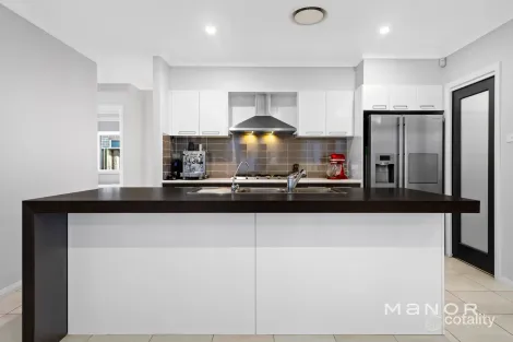 Property photo of 7 Arrowroot Street The Ponds NSW 2769