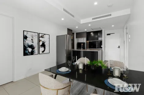 Property photo of 502/8 Zillah Street Stones Corner QLD 4120