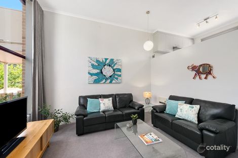 Property photo of 29 Cavanough Street Phillip ACT 2606