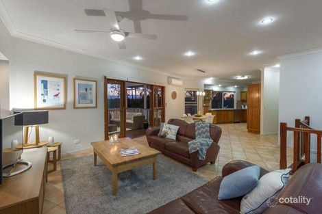 Property photo of 44 Drysdale Street Mount Ommaney QLD 4074