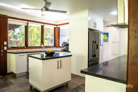 Property photo of 6 Marlin Close Emerald Beach NSW 2456
