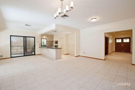 Property photo of 77 Kirkstall Drive Hocking WA 6065
