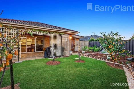 Property photo of 6 Bregman Esplanade Manor Lakes VIC 3024