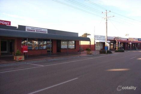 17 Esplanade, Paynesville, VIC 3880