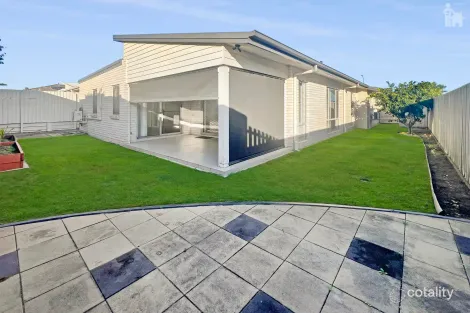 Property photo of 4 Dawes Crescent Urraween QLD 4655