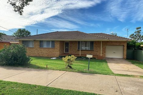 Property photo of 110 Robert Street South Tamworth NSW 2340