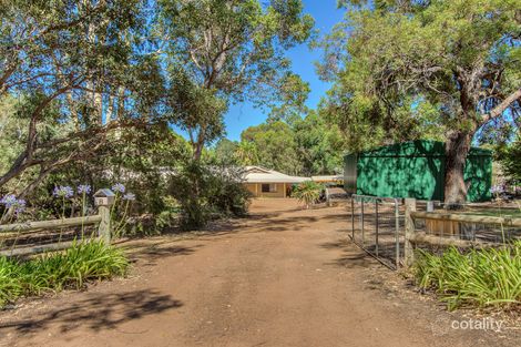 Property photo of 8 Scarpview Drive Serpentine WA 6125