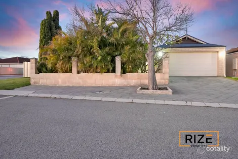 Property photo of 1 Jindare Loop Carramar WA 6031