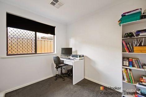 Property photo of 41 Jedna Close Craigmore SA 5114