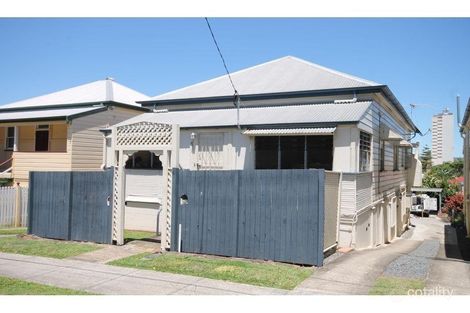 Property photo of 4 Elfin Street East Brisbane QLD 4169
